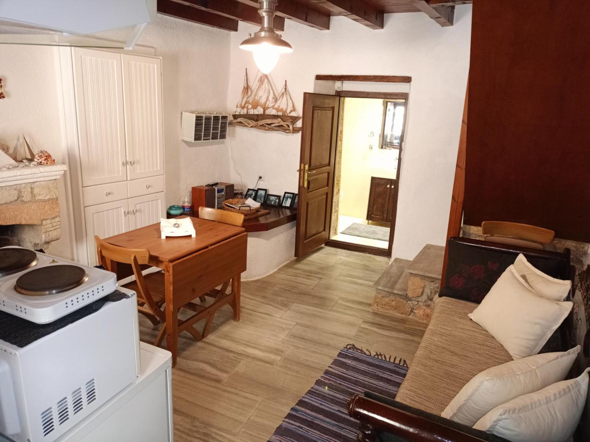 Kissamitakis Guesthouse Монемвасія Екстер'єр фото